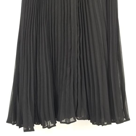 White House Black Market Crochet Lace Dress 00 Sleeveless Pleated Skirt Black - Picture 7 of 8